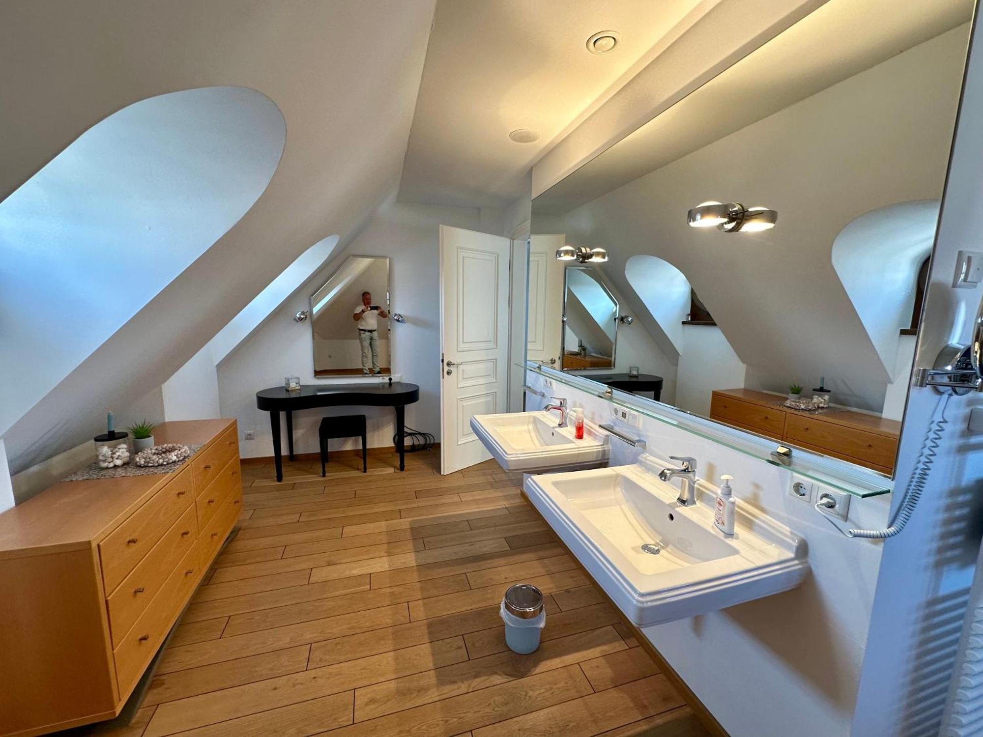 Luxus Suite Mit Einmaligem Blick Auf Die Frauenkirche 德累斯顿 外观 照片