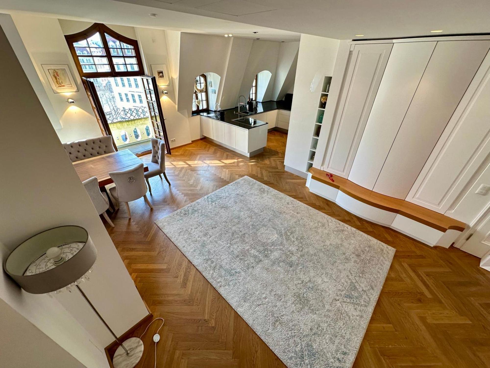 Luxus Suite Mit Einmaligem Blick Auf Die Frauenkirche 德累斯顿 外观 照片
